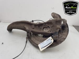 Gebruikte Fusee links-voor BMW 5 serie Touring (G31) 520i 2.0 TwinPower Turbo 16V Prijs € 195,00 Margeregeling aangeboden door AutoHam