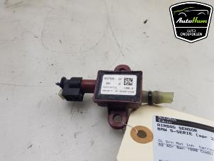 Gebruikte Airbag Sensor BMW 5 serie Touring (G31) 520i 2.0 TwinPower Turbo 16V Prijs € 35,00 Margeregeling aangeboden door AutoHam