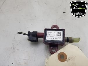 Gebruikte Airbag Sensor BMW 5 serie Touring (G31) 520i 2.0 TwinPower Turbo 16V Prijs € 35,00 Margeregeling aangeboden door AutoHam