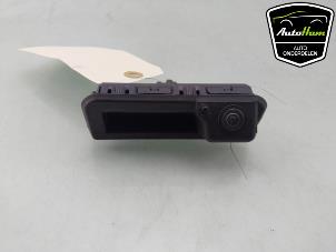 Begagnade Backkamera Audi A6 Avant (C8) 2.0 16V 55 TFSI e Hybrid Quattro Pris € 150,00 Marginaltabell erbjuds av AutoHam