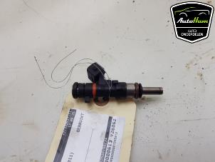 Gebruikte Injector (benzine injectie) Alfa Romeo Giulietta (940) 1.4 TB 16V MultiAir Prijs € 50,00 Margeregeling aangeboden door AutoHam