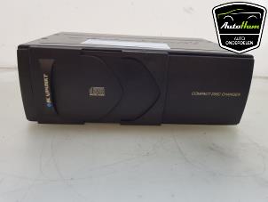 Begagnade CD-växlare Alfa Romeo 159 (939AX) 3.2 JTS V6 24V Q4 Pris € 60,00 Marginaltabell erbjuds av AutoHam