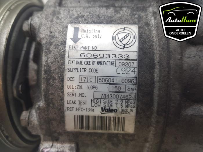 Aircopomp van een Alfa Romeo 159 (939AX) 3.2 JTS V6 24V Q4 2008