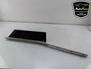 Begagnade Dekorstripe BMW iX (I20) xDrive40 77 kWh Pris € 60,00 Marginaltabell erbjuds av AutoHam