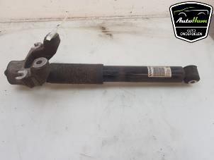 Gebruikte Schokdemper rechts-achter Volvo XC90 II 2.0 B5 16V Mild Hybrid AWD Prijs € 50,00 Margeregeling aangeboden door AutoHam