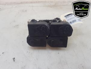 Begagnade Hydraulventilenhet Audi A6 Avant (C8) 2.0 16V 55 TFSI e Hybrid Quattro Pris € 150,00 Marginaltabell erbjuds av AutoHam