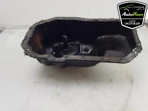 Begagnade Oljetråg Audi A1 (8X1/8XK) 1.2 TFSI Pris € 35,00 Marginaltabell erbjuds av AutoHam