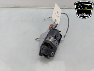 Gebruikte Deurslot Mechaniek 4Deurs links-achter Opel Corsa F (UB/UH/UP) 1.2 Turbo 12V 130 Prijs € 35,00 Margeregeling aangeboden door AutoHam