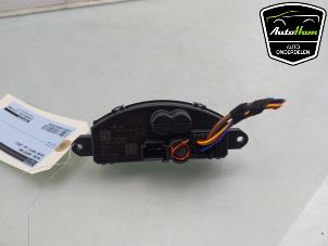 Begagnade Motstånd, kupéfläkt Skoda Kamiq 1.0 TSI 12V Pris € 10,00 Marginaltabell erbjuds av AutoHam