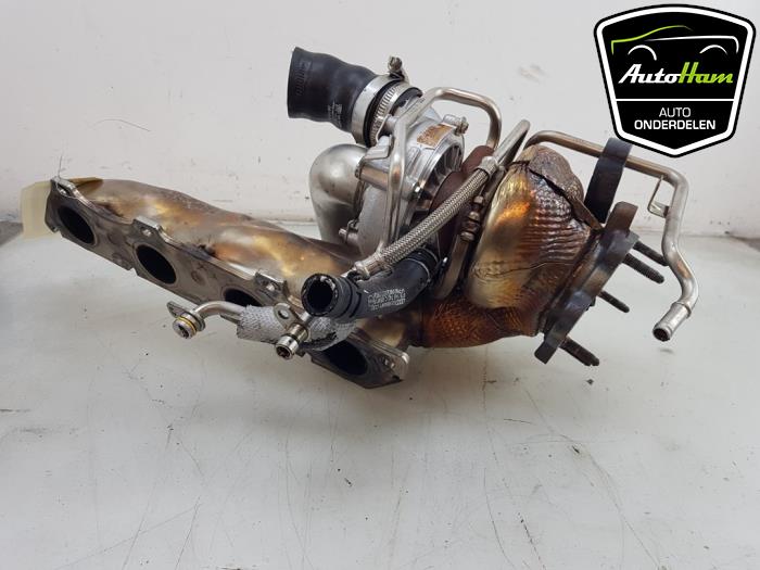 Turbo från en Audi RS 6 Avant (C7) 4.0 V8 TFSI 32V 2015