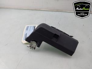 Gebruikte Zekering Audi Q5 (8RB) 2.0 TFSI 16V Quattro Prijs € 25,00 Margeregeling aangeboden door AutoHam