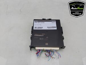 Gebruikte Keyless vehicle module Toyota Yaris IV (P21/PA1/PH1) 1.5 12V Hybrid 115 Prijs € 150,00 Margeregeling aangeboden door AutoHam