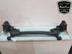 Używane Os tylna napedu na przednie kola Toyota Yaris IV (P21/PA1/PH1) 1.5 12V Hybrid 115 Cena na żądanie oferowane przez AutoHam