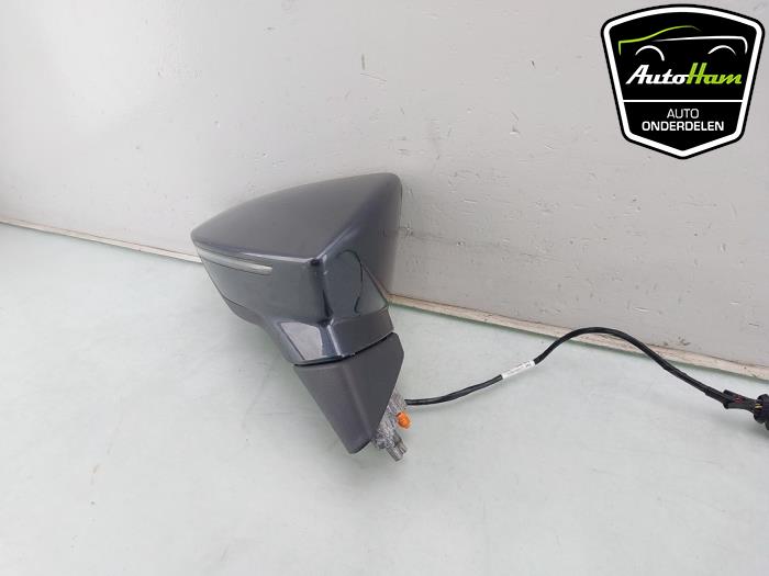 Skärmspegel, höger från en Seat Arona (KJX) 1.0 TSI 12V 2022