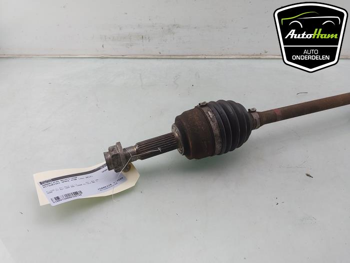 Os napedowa prawy przód z Mitsubishi Space Star (A0) 1.0 12V 2013