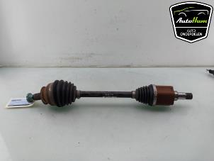 Begagnade Drivaxel, vänster fram Volkswagen Polo VI (AW1) 1.0 TSI 12V Pris € 195,00 Marginaltabell erbjuds av AutoHam