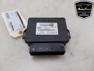 Używane Modul hamulca postojowego Volvo V60 I (FW/GW) 2.4 D6 20V Plug-in Hybrid AWD Cena € 50,00 Procedura marży oferowane przez AutoHam