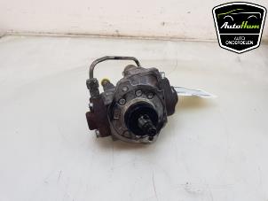 Używane Mechaniczna pompa paliwa Opel Astra K Sports Tourer 1.6 CDTI 136 16V Cena € 95,00 Procedura marży oferowane przez AutoHam