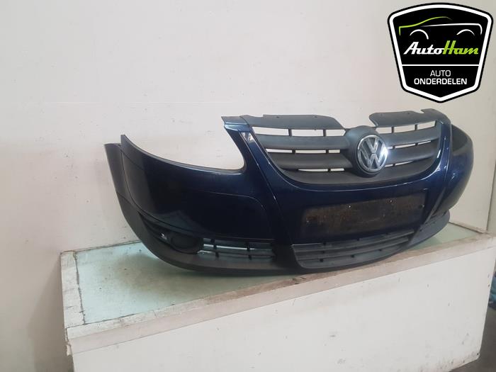 Voorbumper van een Volkswagen Fox (5Z) 1.4 16V 2006