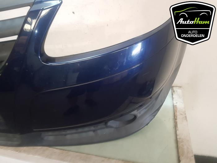 Voorbumper van een Volkswagen Fox (5Z) 1.4 16V 2006