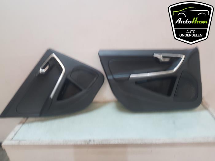 Klädsel, uppsättning (komplett) från en Volvo V60 I (FW/GW) 2.4 D6 20V Plug-in Hybrid AWD 2014