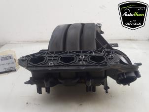 Gebruikte Inlaatspruitstuk Volkswagen Polo VI (AW1) 1.0 12V BlueMotion Technology Prijs € 195,00 Margeregeling aangeboden door AutoHam