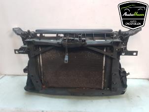 Begagnade Front Audi A3 Sportback (8VA/8VF) 1.4 TFSI ACT 16V Pris € 695,00 Marginaltabell erbjuds av AutoHam