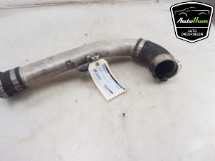 Begagnade Laddluftkylarrör Mercedes C (C205) C-220d 2.2 16V BlueTEC Pris € 30,00 Marginaltabell erbjuds av AutoHam