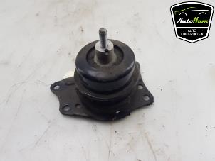 Używane Wspornik silnika Skoda Fabia II Combi 1.2 TSI Cena € 25,00 Procedura marży oferowane przez AutoHam