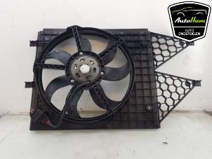 Używane Wentylator Skoda Fabia II Combi 1.2 TSI Cena € 50,00 Procedura marży oferowane przez AutoHam