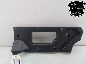 Begagnade Stöd (diverse) Volkswagen Up! (121) 1.0 12V 75 Pris € 20,00 Marginaltabell erbjuds av AutoHam