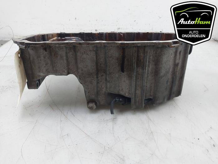 Oljetråg från en Volkswagen Golf VI (5K1) 1.4 TSI 122 16V 2010