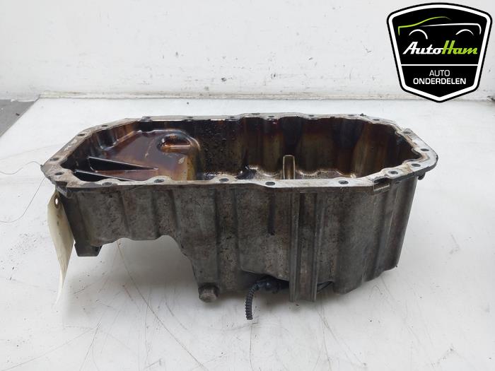 Oljetråg från en Volkswagen Golf VI (5K1) 1.4 TSI 122 16V 2010