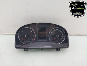 Begagnade Instrumentpanel Volkswagen Caddy III (2KA,2KH,2CA,2CH) 1.6 TDI 16V Pris € 125,00 Marginaltabell erbjuds av AutoHam