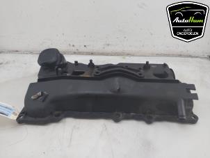 Używane Pokrywa zaworów BMW 3 serie Touring (E91) 318i 16V Cena € 125,00 Procedura marży oferowane przez AutoHam