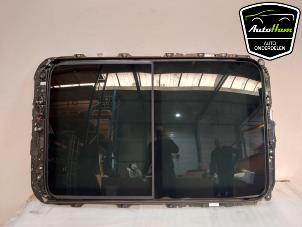Używane Dach panoramiczny Volkswagen Tiguan (CT1) 2.0 TDI Cena € 1.754,50 Z VAT oferowane przez AutoHam