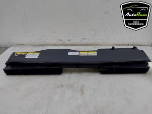 Gebruikte Luchtgeleider Volkswagen Golf VIII Variant (GC5) 2.0 TDI BlueMotion 16V Prijs € 48,40 Inclusief btw aangeboden door AutoHam