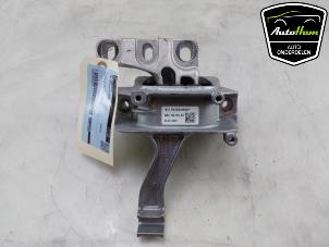 Używane Wspornik silnika Volkswagen Tiguan (CT1) 2.0 TDI Cena € 60,50 Z VAT oferowane przez AutoHam