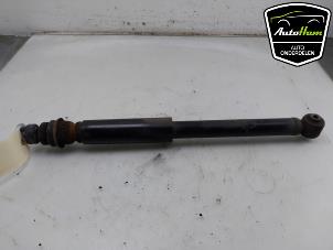 Gebruikte Schokdemper rechts-achter Kia Picanto (TA) 1.0 12V Prijs € 15,00 Margeregeling aangeboden door AutoHam