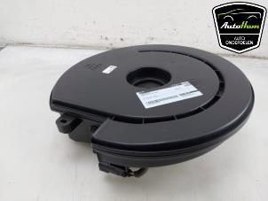 Begagnade Bashögtalare Ford Focus 4 1.0 Ti-VCT EcoBoost 12V 125 Pris € 75,00 Marginaltabell erbjuds av AutoHam