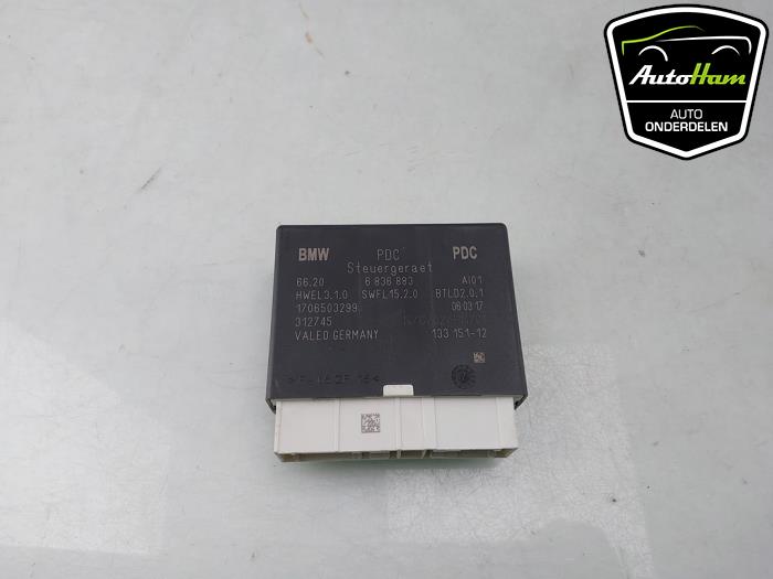PDC-modul från en BMW X3 (F25) xDrive 20i 2.0 16V Twin Power Turbo 2017