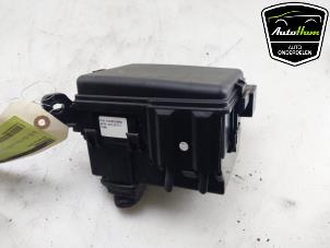 Begagnade Säkringsbox Kia Rio III (UB) 1.2 CVVT 16V Pris € 50,00 Marginaltabell erbjuds av AutoHam