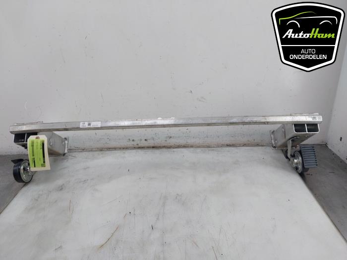 32246765 Front bumper frame Volvo XC60 II 2.0 T8 16V Recharge, Twin Engine AWD ...