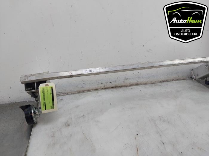 32246765 Front bumper frame Volvo XC60 II 2.0 T8 16V Recharge, Twin Engine AWD ...
