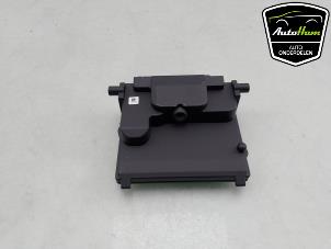 Gebruikte Camera voorzijde Ford Puma 1.0 Ti-VCT EcoBoost Hybrid 12V Prijs € 125,00 Margeregeling aangeboden door AutoHam