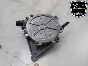 Begagnade Vakuumpump, bromsservo BMW 3 serie (F30) 320i 2.0 16V Pris € 75,00 Marginaltabell erbjuds av AutoHam