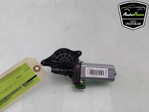 Gebruikte Stoelmotor Volkswagen Golf VIII (CD1) 2.0 TDI BlueMotion 16V Prijs € 40,00 Margeregeling aangeboden door AutoHam