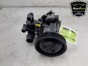 Używane Pompa wspomagania kierownicy BMW 3 serie Touring (E91) 320i 16V Cena € 125,00 Procedura marży oferowane przez AutoHam