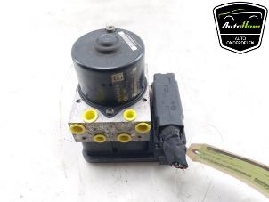 Begagnade ABS-pump Volkswagen Golf V (1K1) 2.0 FSI 16V Pris € 50,00 Marginaltabell erbjuds av AutoHam