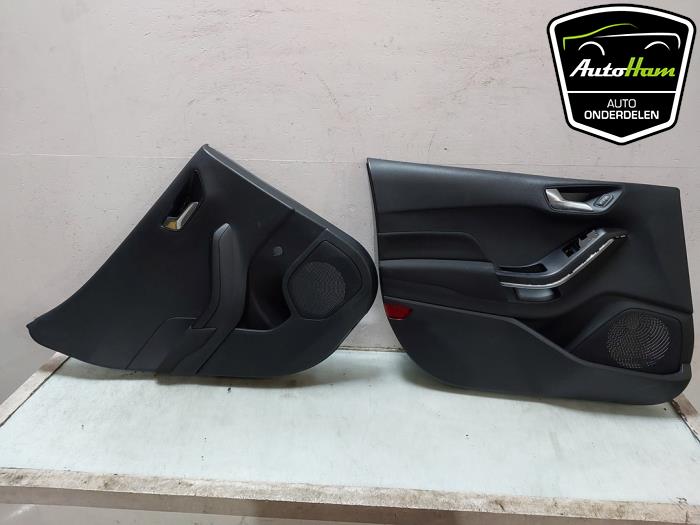 Klädsel, uppsättning (komplett) från en Ford Fiesta 7 1.0 EcoBoost 12V 100 2018